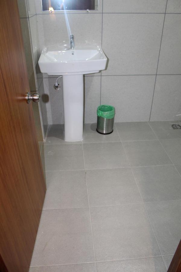 Vasathi Hotel Madikeri Kültér fotó